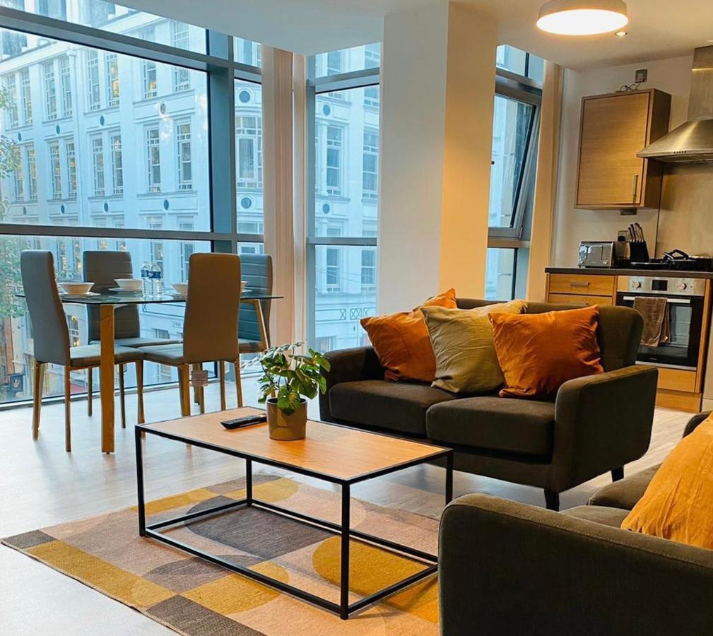 Stylish Two Bed In The Heart Of The City 버밍엄 외부 사진